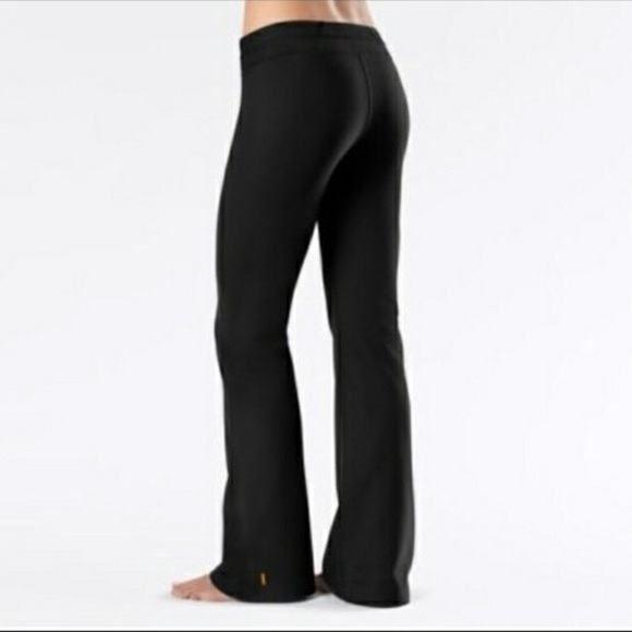 Lucy Pants - Lucy Tech Black Bootcut Yoga Pants Size Small Short